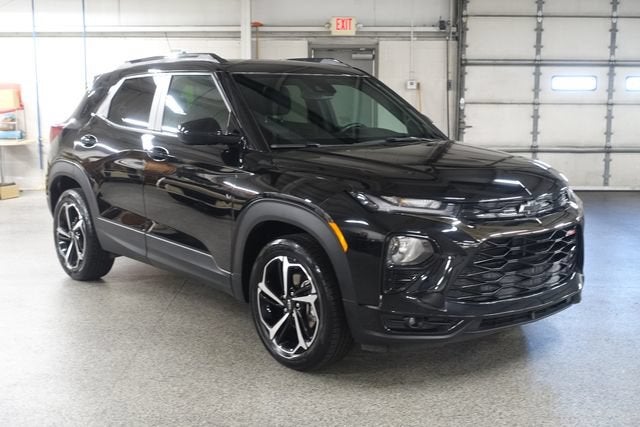 2023 Chevrolet Trailblazer RS in Mosaic Black Metallic — front three-quarter view